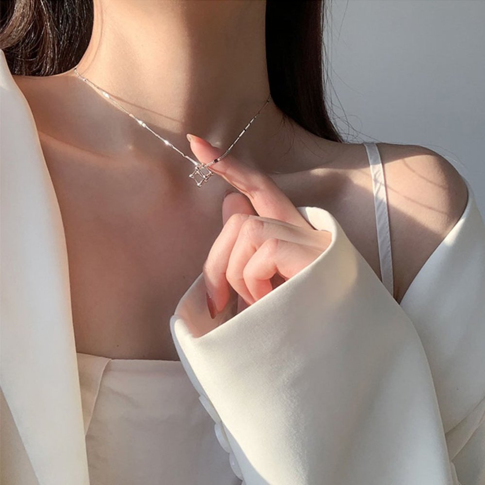 NEW Silver Simple Cube Geometric Necklace - Picture 9 of 12